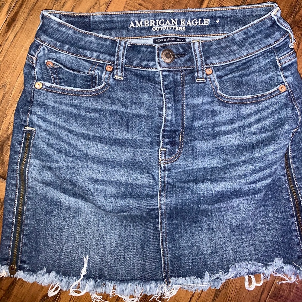 american eagle skirt